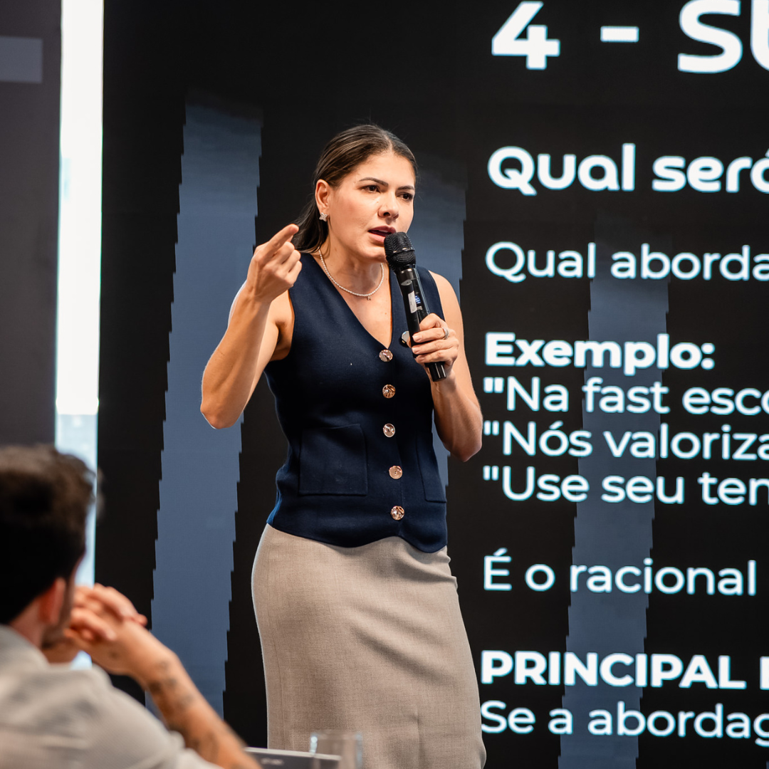 Márcia Queirós - Founder da Fast Escova - Mentor allscale